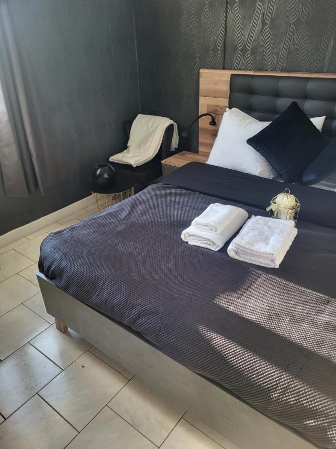 Hotel Akwaba Chez Ouli Levens Zewnętrze zdjęcie